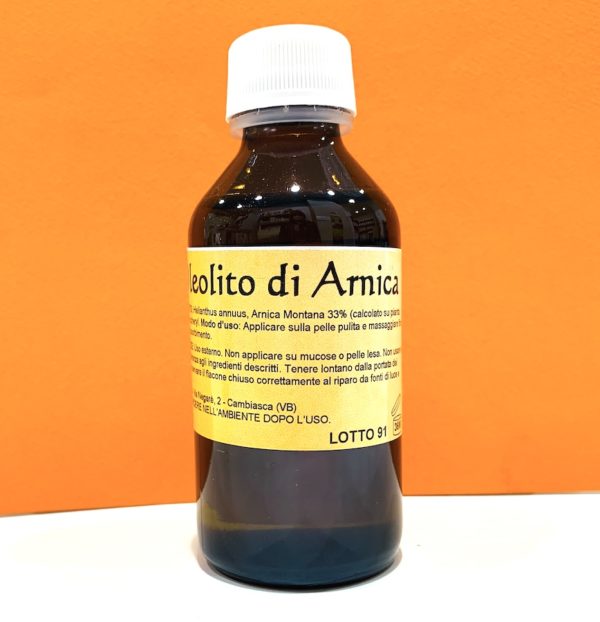 Oleolito di arnica 100 ml - Nonna Ortica | Erboristeria Erbainfusa Como | Shop Online