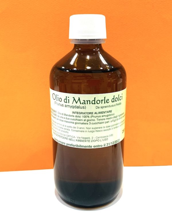 Olio di mandorle dolci 250 ml - Nonna Ortica | Erboristeria Erbainfusa Como | Shop Online