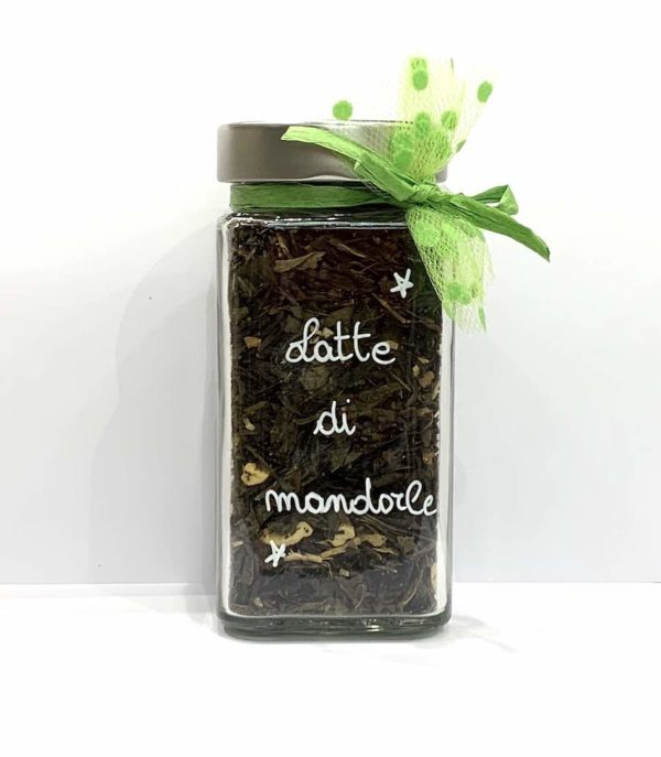 Infuso - latte di mandorle - Erbainfusa | Erboristeria Erbainfusa Como | Shop Online