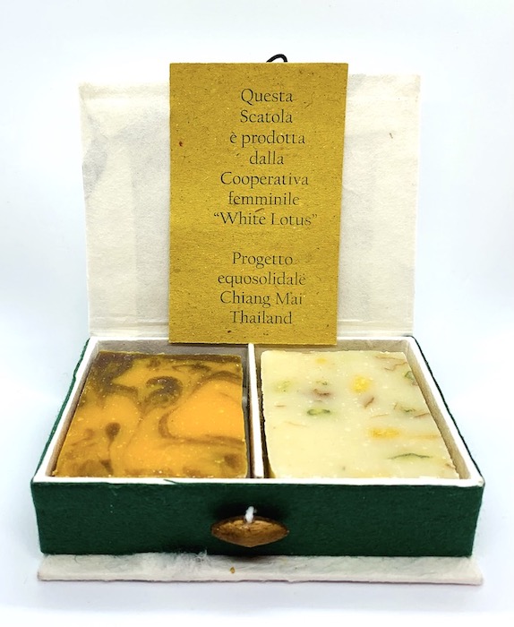 Sapone solido - scatola da 2 saponette - cannella, arancio, pino alpino - Lunaroma | Erboristeria Erbainfusa Como | Shop Online.jpeg